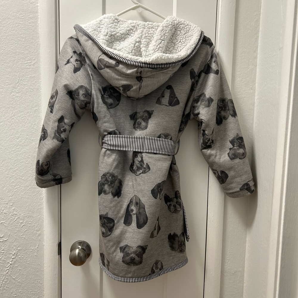 Kids Cozy Robe Size 7/8 - Picture 4 of 6
